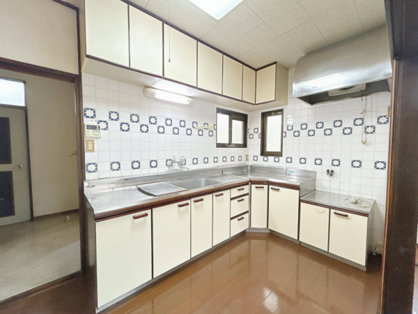 佐賀市大和町、中古一戸建てのキッチン画像です