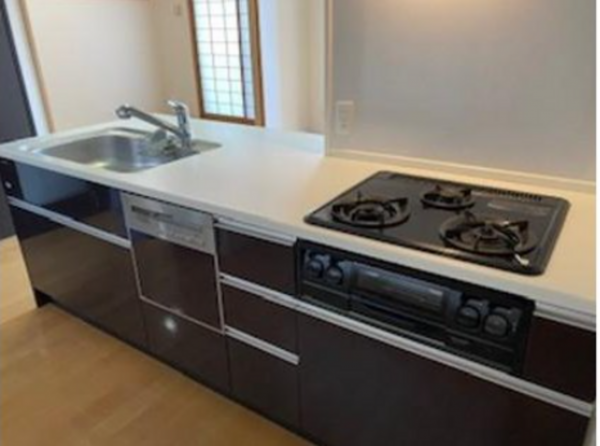 佐賀市新中町、中古マンションのキッチン画像です
