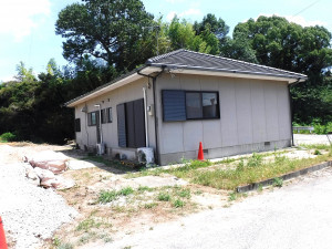 佐賀市久保泉町、収益物件/事務所の画像です