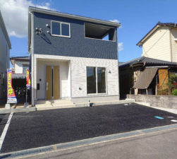 佐賀市開成、新築一戸建ての外観画像です
