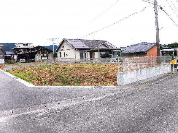 佐賀市久保泉町、土地の外観画像です
