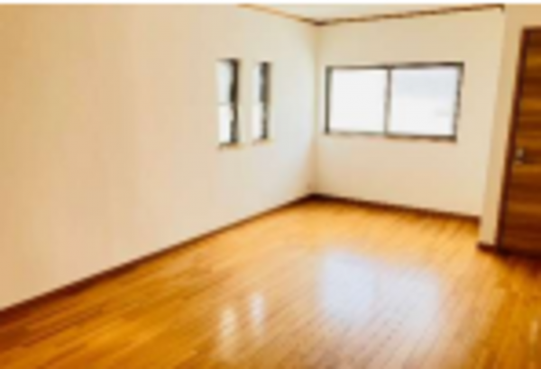 八尾市中田、中古一戸建ての画像です