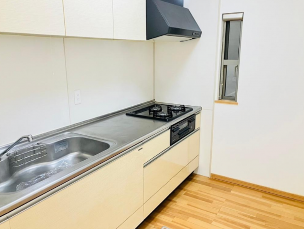 八尾市中田、中古一戸建ての画像です