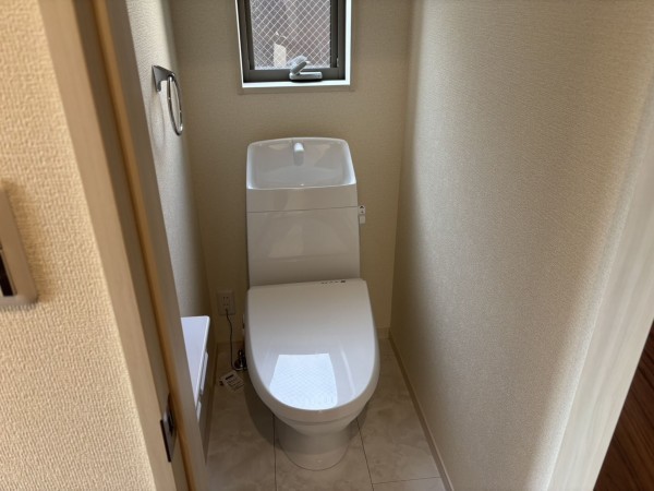 八尾市緑ヶ丘、新築一戸建ての画像です