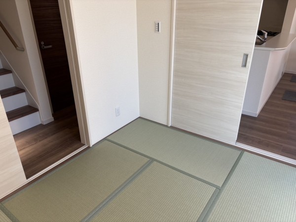 八尾市緑ヶ丘、新築一戸建ての画像です