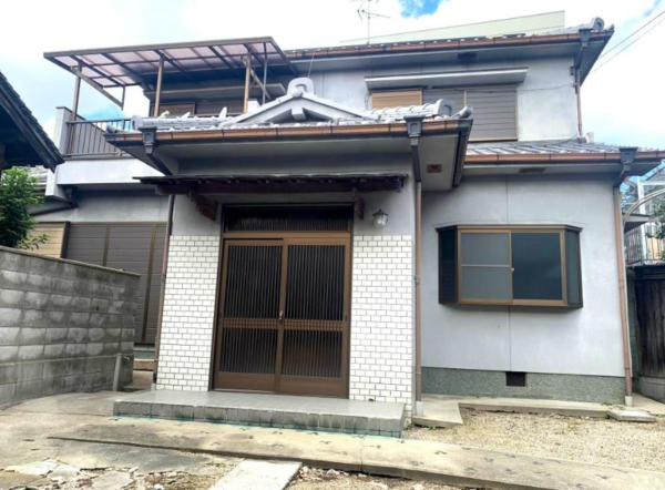 八尾市宮町、中古一戸建ての画像です