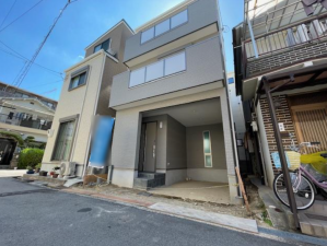 八尾市荘内町、新築一戸建ての画像です