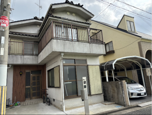 八尾市青山町、中古一戸建ての画像です