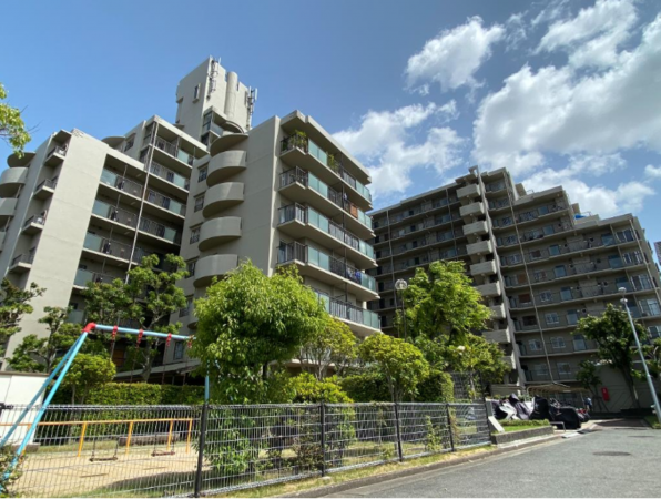 八尾市相生町、マンションの画像です