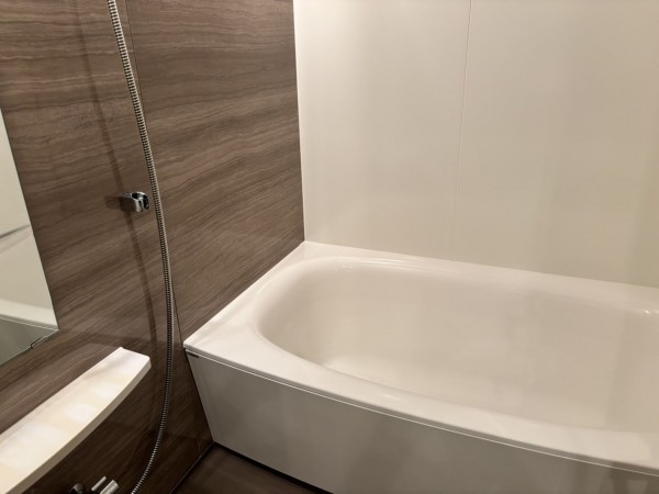 八尾市龍華町、マンションの画像です