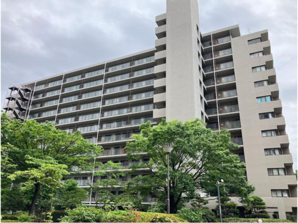 八尾市安中町、マンションの画像です