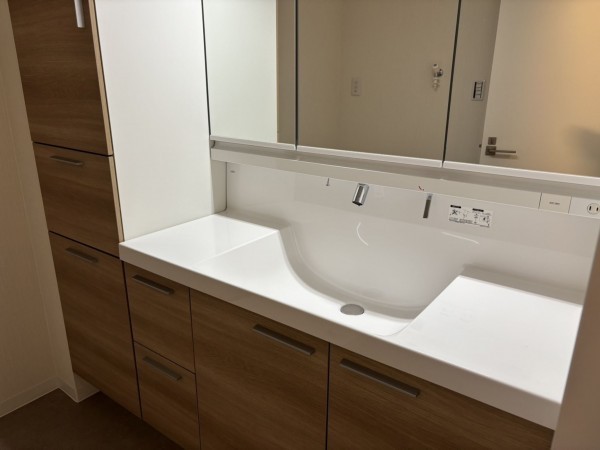 八尾市若林町、マンションの画像です