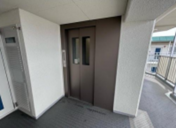 八尾市安中町、マンションの画像です