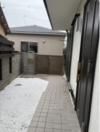 八尾市久宝園、中古一戸建ての画像です