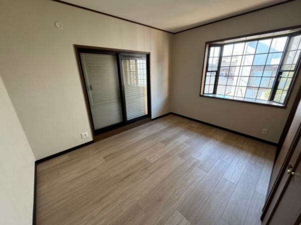 八尾市久宝園、中古一戸建ての画像です