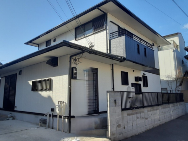 八尾市久宝園、中古一戸建ての画像です