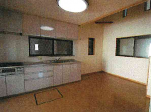 八尾市渋川町、中古一戸建ての画像です