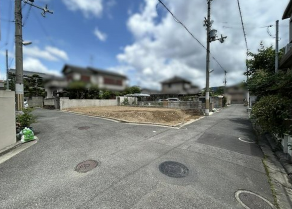 八尾市山本町、土地の画像です