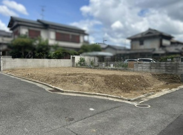 八尾市山本町、土地の画像です