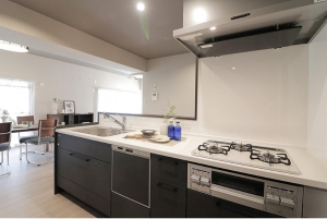 八尾市安中町、マンションの画像です