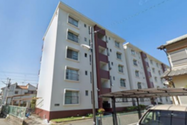 八尾市曙町、マンションの画像です