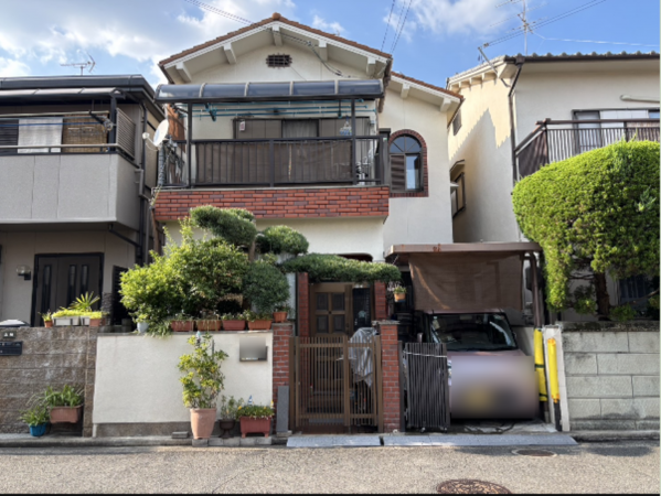 八尾市緑ヶ丘、中古一戸建ての画像です