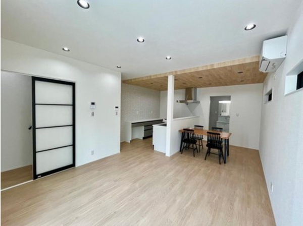 八尾市東町、新築一戸建ての画像です