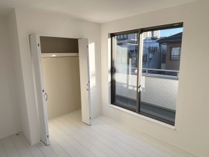 八尾市長池町、新築一戸建ての寝室画像です