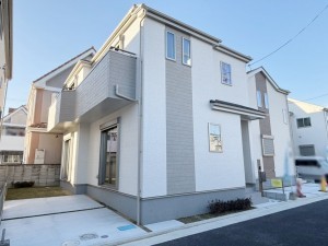 八尾市長池町、新築一戸建ての外観画像です