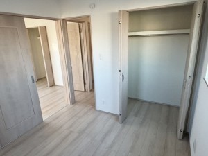 八尾市長池町、新築一戸建ての寝室画像です