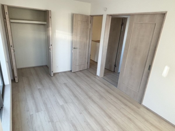 八尾市長池町、新築一戸建ての寝室画像です