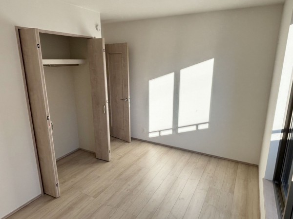 八尾市長池町、新築一戸建ての寝室画像です