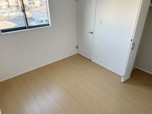 八尾市長池町、新築一戸建ての寝室画像です