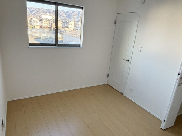 八尾市長池町、新築一戸建ての寝室画像です