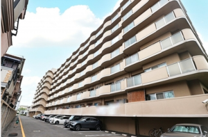 八尾市福万寺町南、マンションの画像です