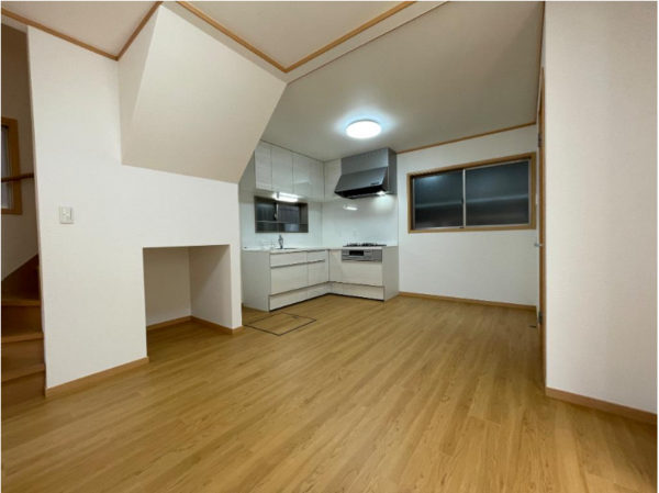 八尾市上尾町、中古一戸建ての画像です