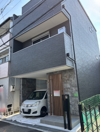 八尾市南植松町、新築一戸建ての画像です