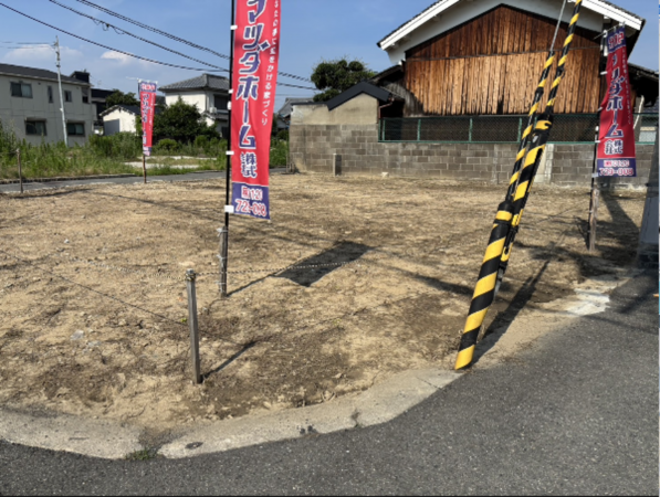 八尾市亀井町、土地の前面道路を含む現地写真画像です