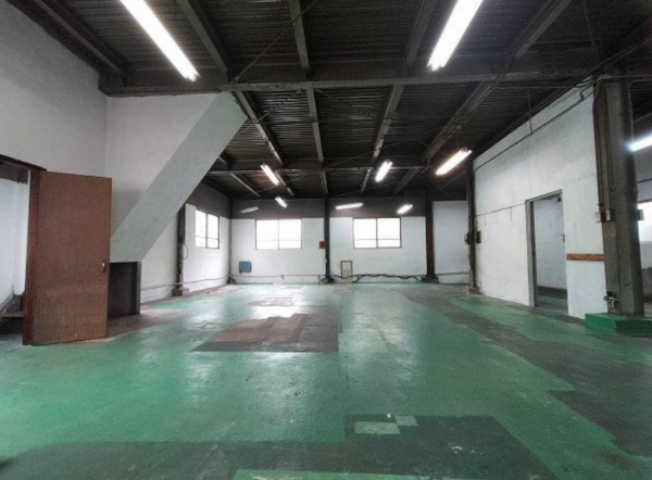 八尾市竹渕、収益物件/倉庫の画像です