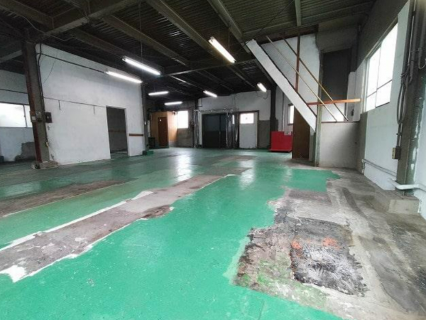 八尾市竹渕、収益物件/倉庫の画像です