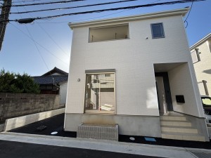 八尾市新家町、新築一戸建ての画像です