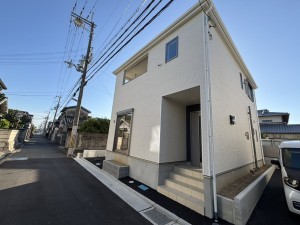 八尾市新家町、新築一戸建ての画像です