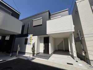 八尾市上之島町南、新築一戸建ての画像です