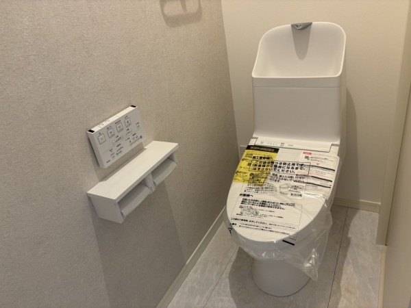 八尾市上之島町南、新築一戸建ての画像です