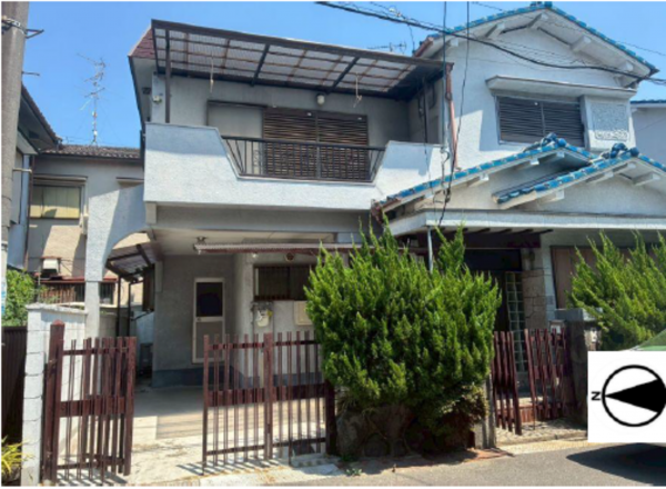 八尾市東町、中古一戸建ての画像です