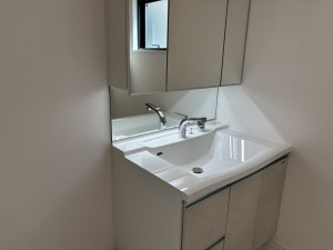 八尾市末広町、新築一戸建ての画像です