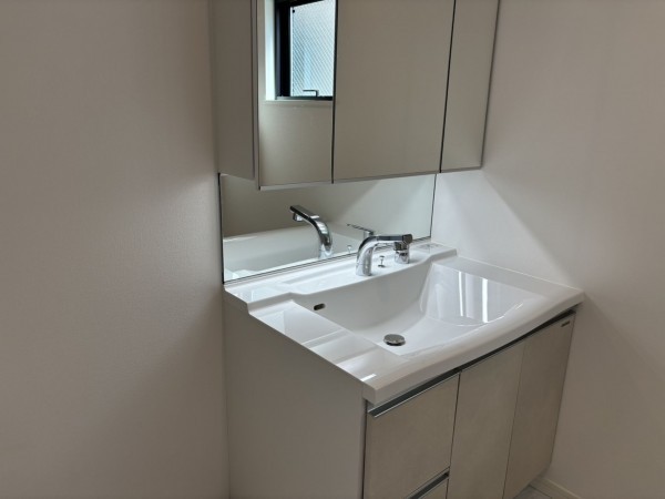 八尾市末広町、新築一戸建ての画像です