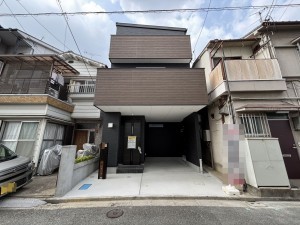 八尾市高美町、新築一戸建ての画像です