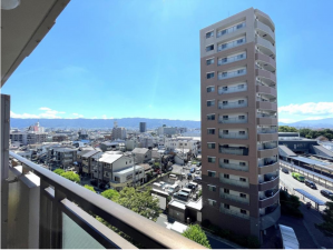 八尾市安中町、マンションの画像です