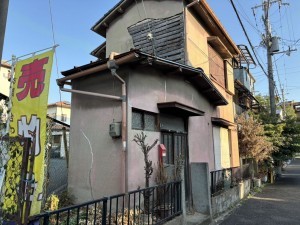 八尾市緑ヶ丘、中古一戸建ての画像です
